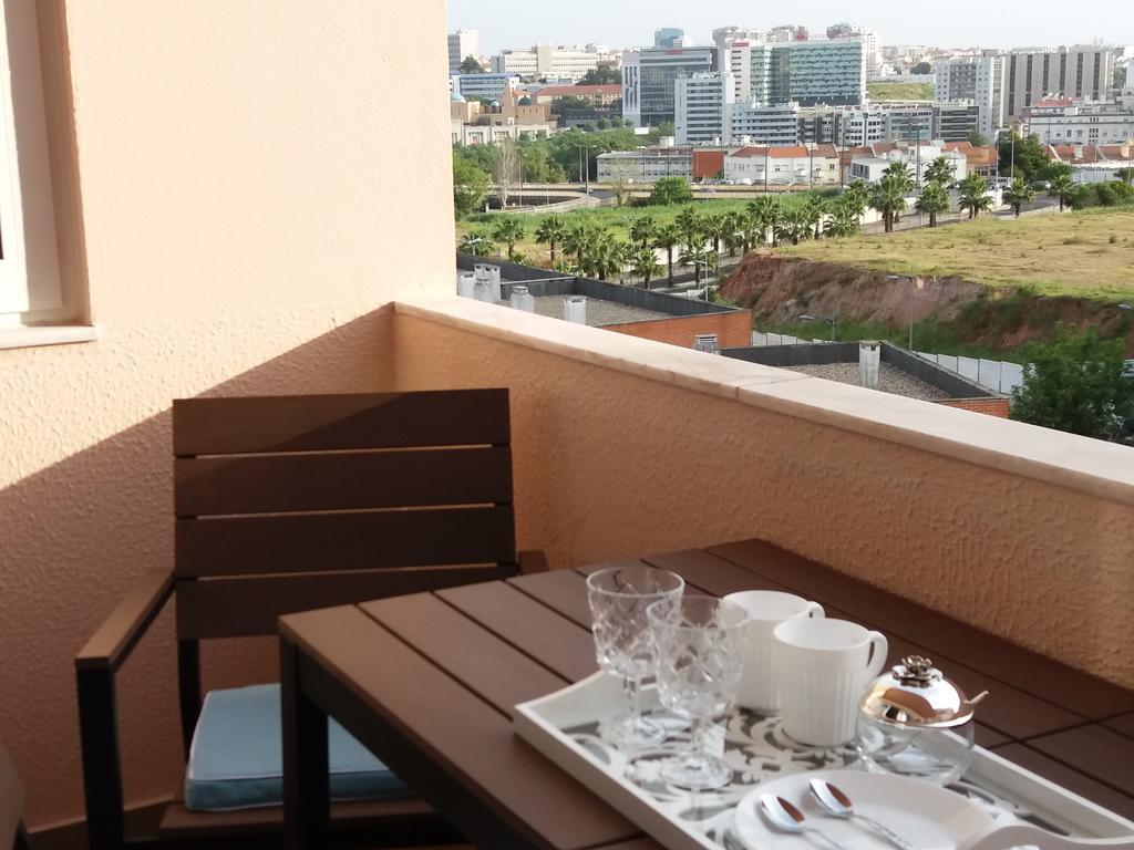 Quad 2 Apartment Lisbon Bagian luar foto